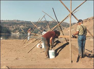Spokane tribal archaeology crew conducting test excavations at Lake Roosevelt