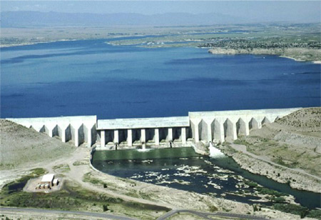 Pueblo Dam and Reservoir