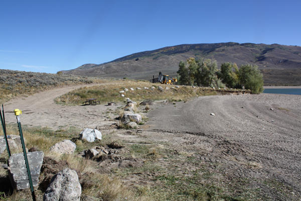 Area showing potential access point for unauthorized boat launches at Green Mountain Reservoir.