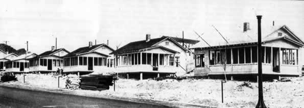 Photo of Boulder City housing.