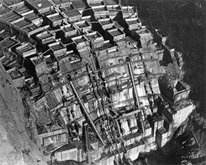 Blocks of concrete in Hoover Dam. Click for full size image.
