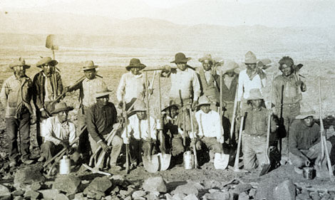 American Indian laborers were hired by Reclamation Service Chief Engineer Lewis Hill. San Carlos and other Western Apache tribes supplied the bulk of the work force for Roosevelt Dam road construction and other infrastructure needs, 1906. (Reclamation photograph)