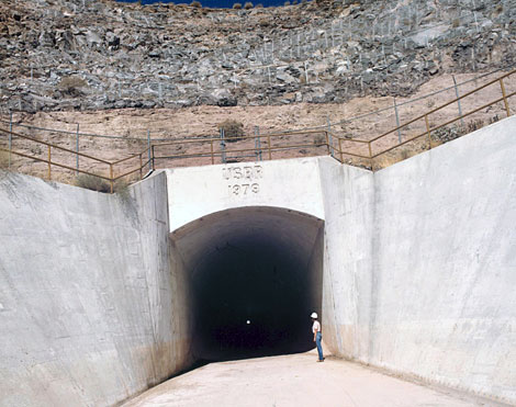 Entrance to the Agua Fria tunnel, 1970. 