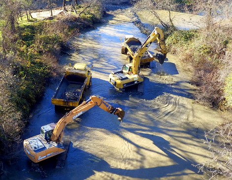 Side channel habitat restoration in progress along the Sacramento River