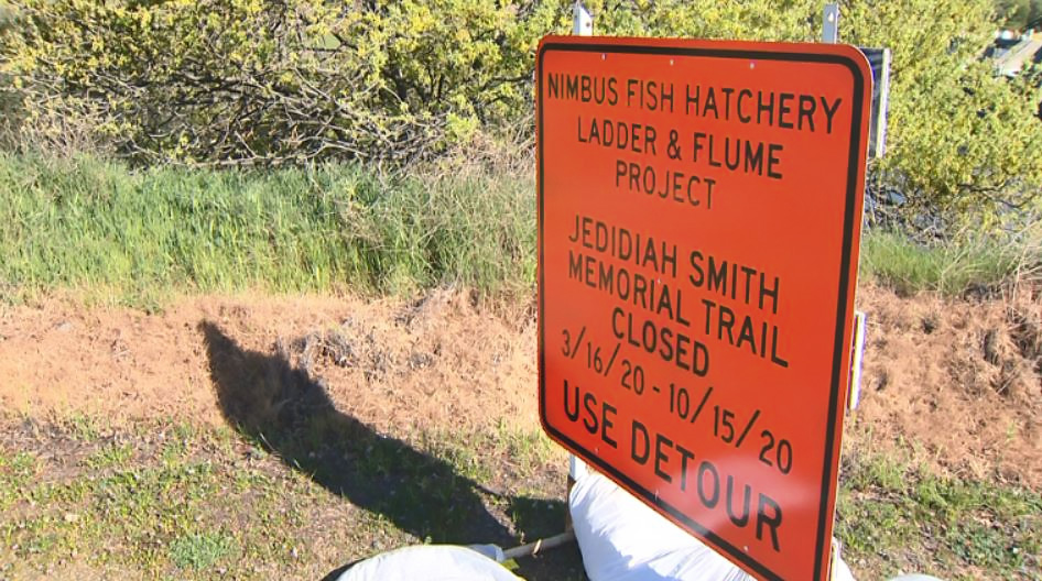 Jedidiah Smith Memorial trail detour sign (Courtesy of KCRA)