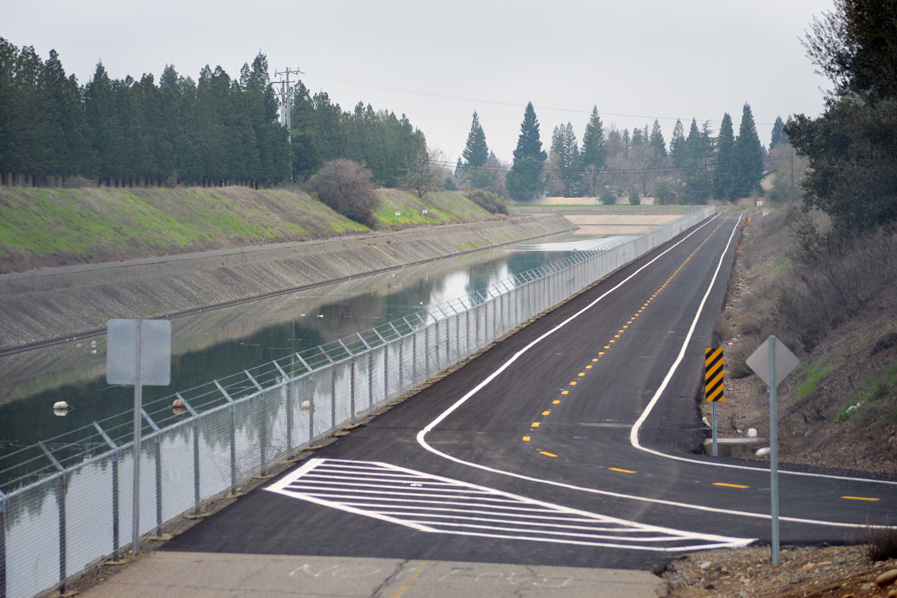 Reclamation's Folsom South Canal trail head near Nimbus Dam