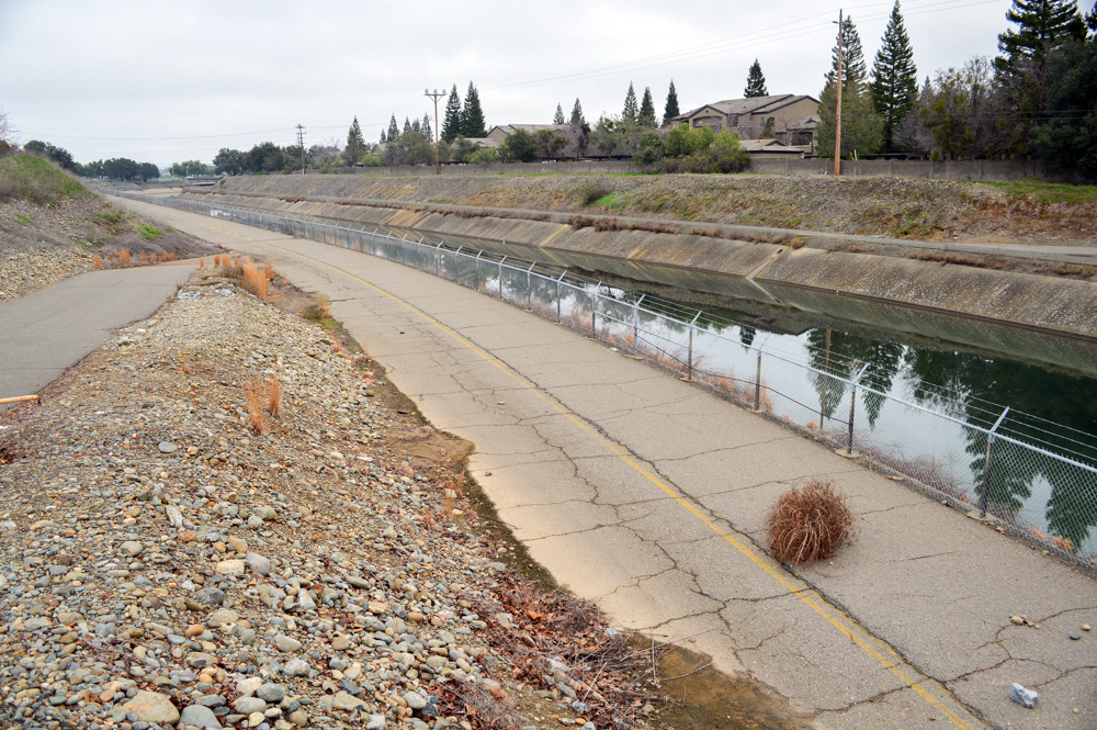 Folsom South Canal and un-modernized trail