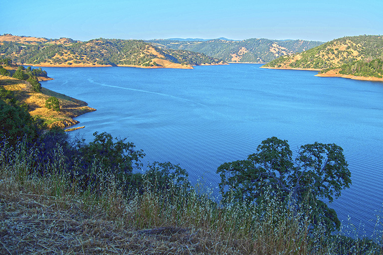 New Melones Lake