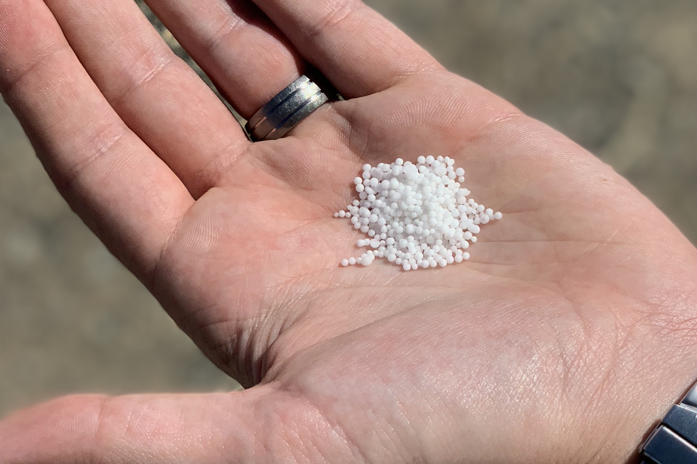 Calcium nitrate fertilizer