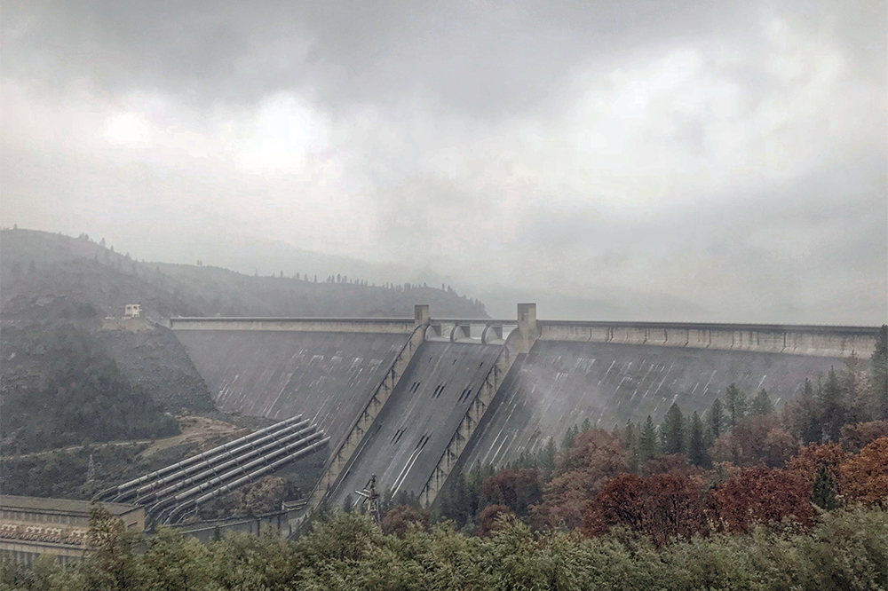 Rain at Shasta Dam Nov. 21, 2018. (Photo by Sheri Harral)