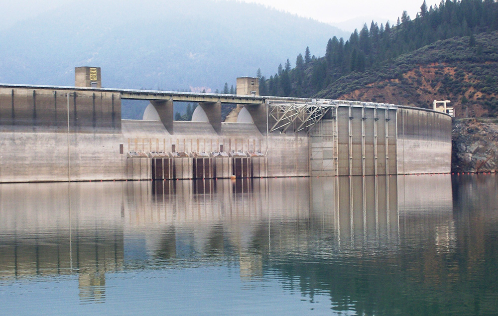 Shasta Dam temperature control device