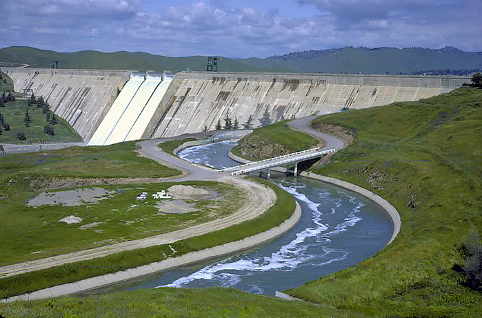 Friant Dam photo taken by John Bohrman
