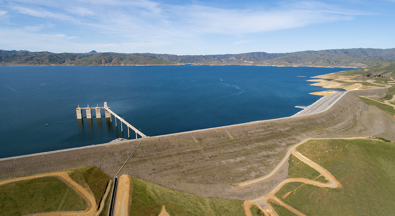 Ariel photo of San Luis Reservoir