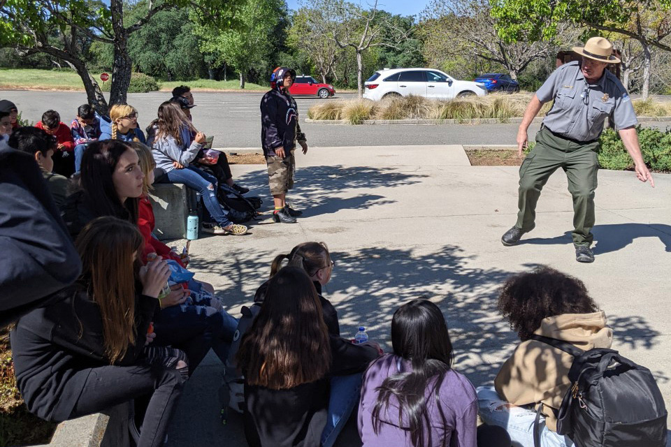 Reclamation Park Ranger Mike McGraw interprets New Melones resources to students
