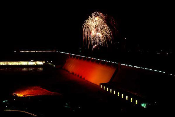 July 16, 1983. Lights and fireworks for Grand Coulee Dam's 50th anniversary. Columbia Basin Project, WA.
