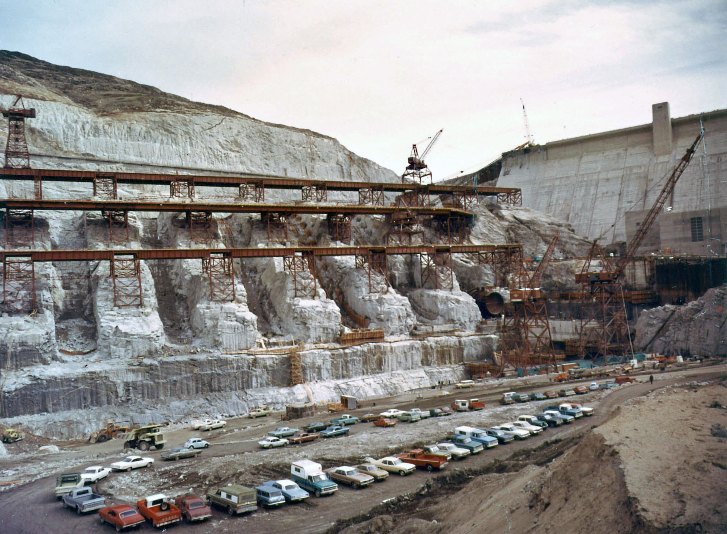 March 29, 1971. Nathaniel Washington Power Plant construction at Grand Coulee Dam.