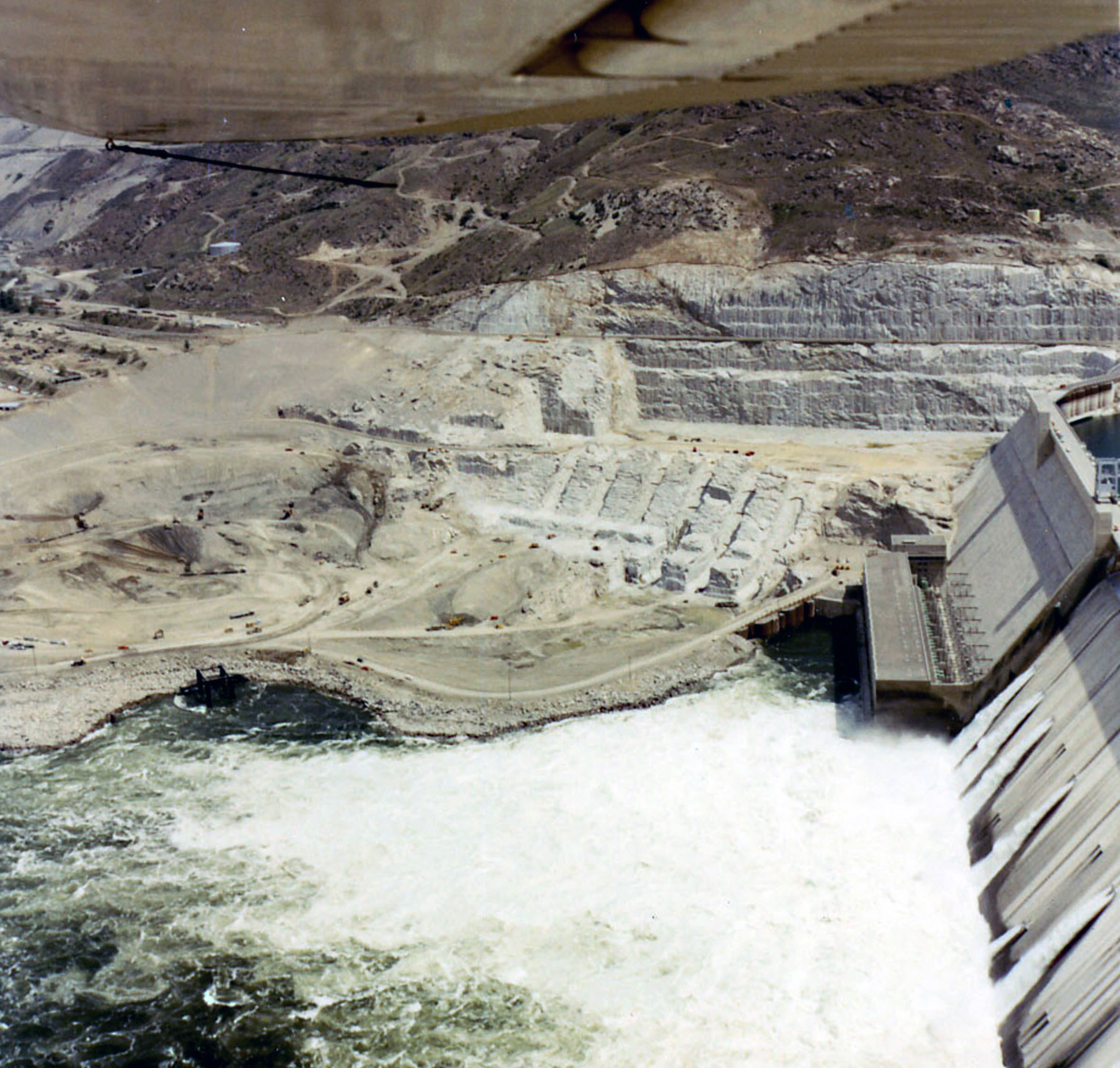 May 22, 1970. Nathaniel Washington Power Plant construction at Grand Coulee Dam.