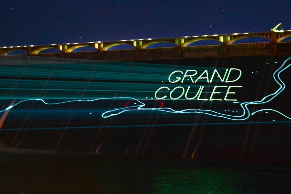 Go to Grand Coulee Dam Laser Light Show