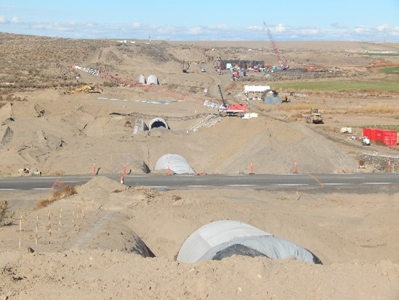 Overhead view showing the length of the Lind Coulee Siphon No. 2.