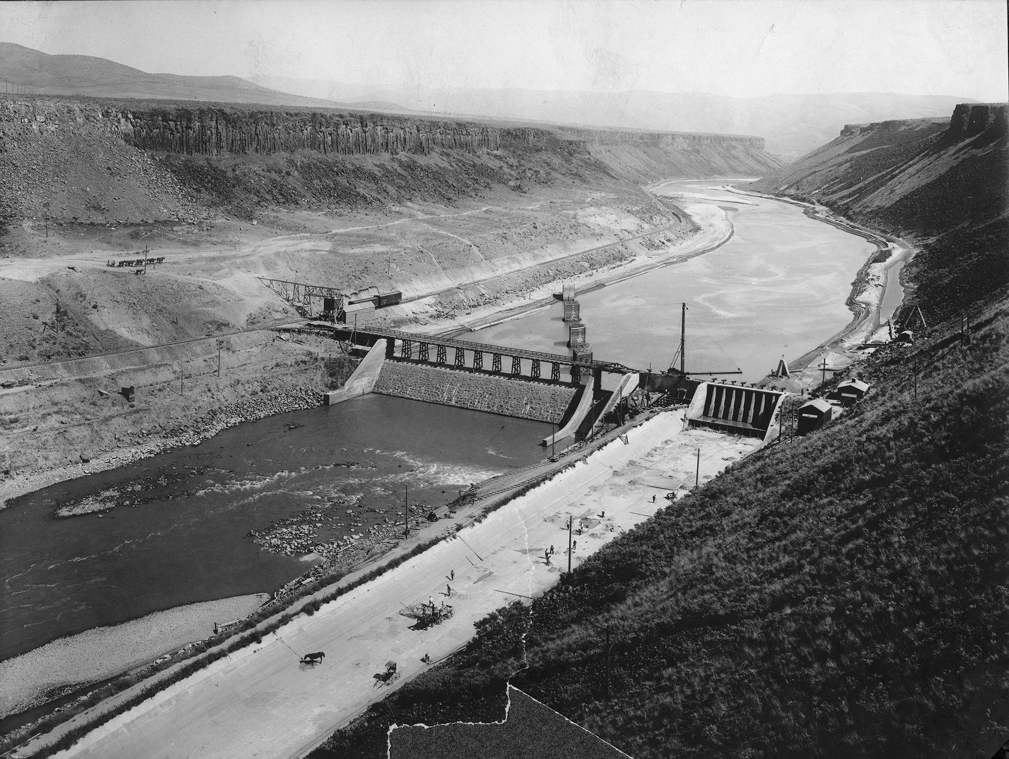 Boise Diversion dam, view of powerhouse construction. Aug. 30, 1911