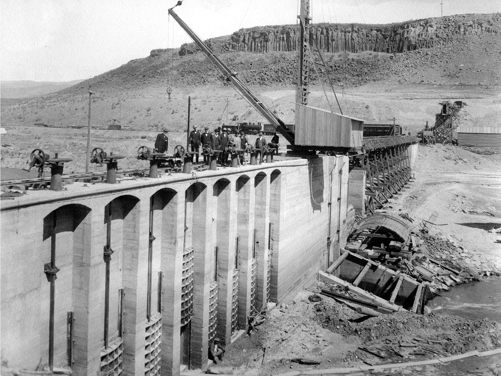 August 31, 1911. Beginning concrete work for the New York (Main) Canal near Boise, Idaho. 