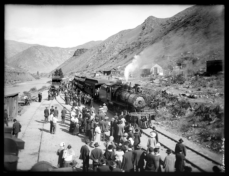 Arrowrock Dam. The Boise and Arrowrock Ry. train arriving at Arrowrock Dam with trainload of passengers for dedication ceremonies at the Arrowrock Dam. About 8,000 people visited the dam on this date.
