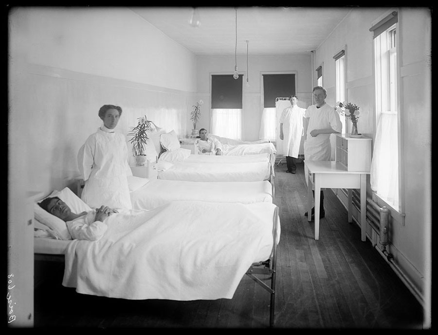 Arrowrock hospital; general ward.