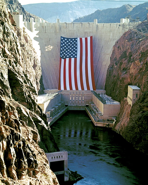Hoover Dam with flag